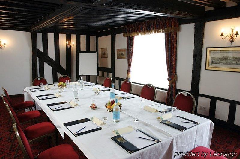 Brook Red Lion Hotel Colchester Bagian luar foto